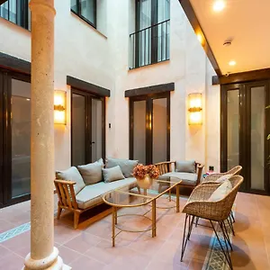 https://san-pablo-apartments-suites.es-andalucia.com